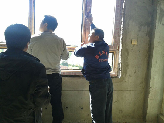 10   木門窗安裝.jpg